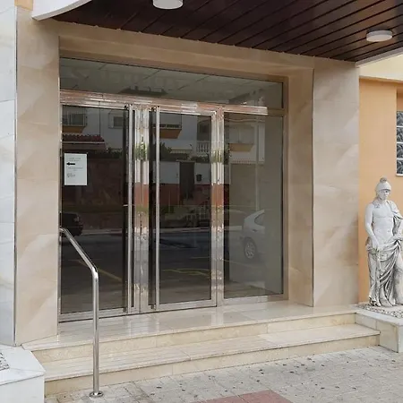 Апартаменти Torre Saltillo Торремолінос